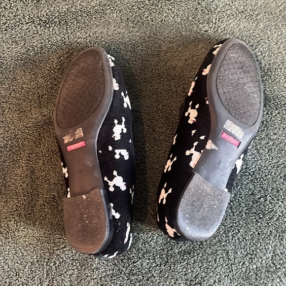 Isaac Mizrahi poodle needlepoint loafers size 6 - Picture 3 of 4